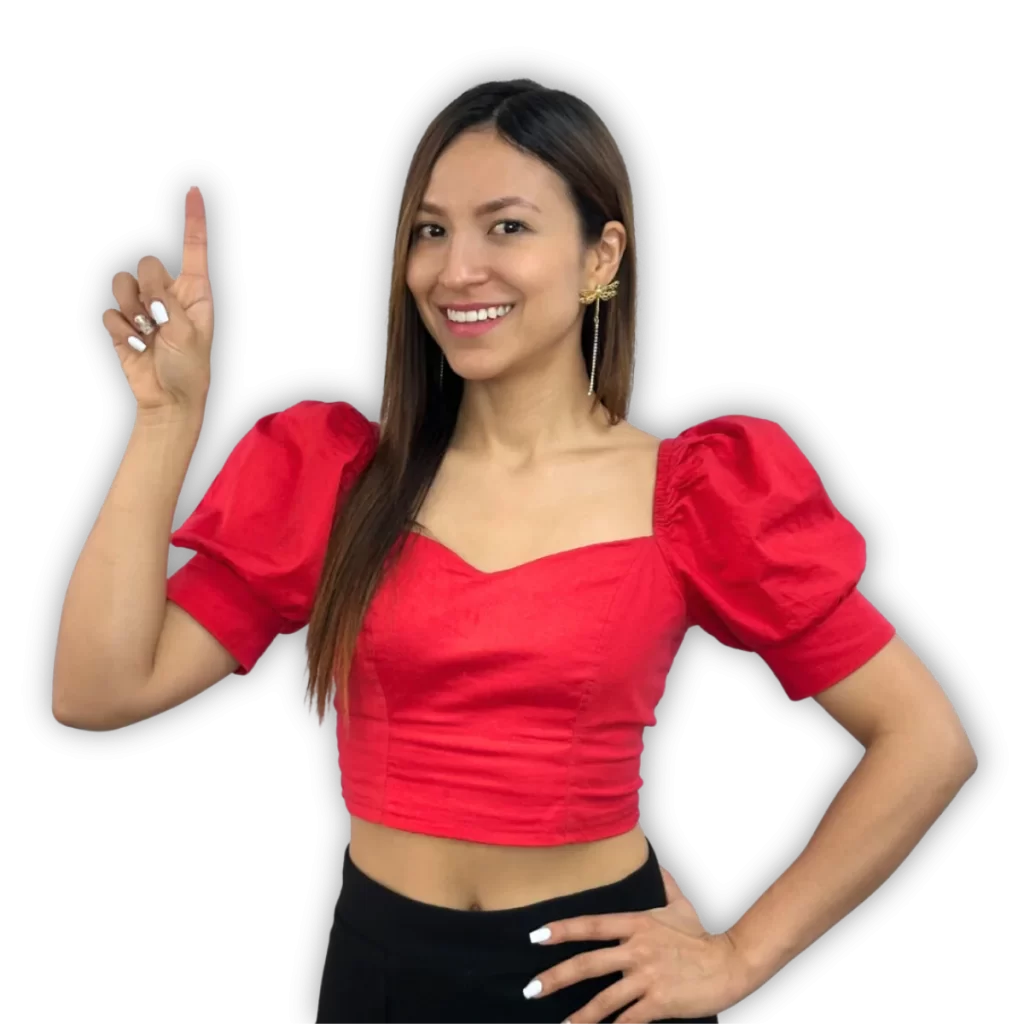 Instructora del curso de remates judiciales explicando estrategias legales de inversión